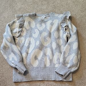 Crown & Ivy Gray and Cream Patterned Sweater